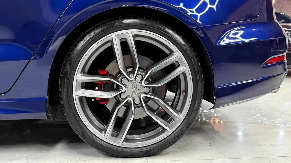 2018 Audi RS3 2.5 TFSI quattro S tronic - European Specs - Image 9