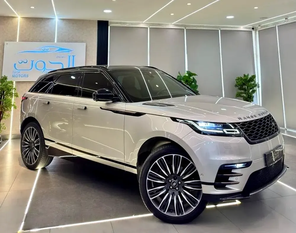 AMAZING RANGE ROVER VELAR  || TOP RANGE  || VERY NEAT || PANORAMA || SPECIAL COLOR - Image 7