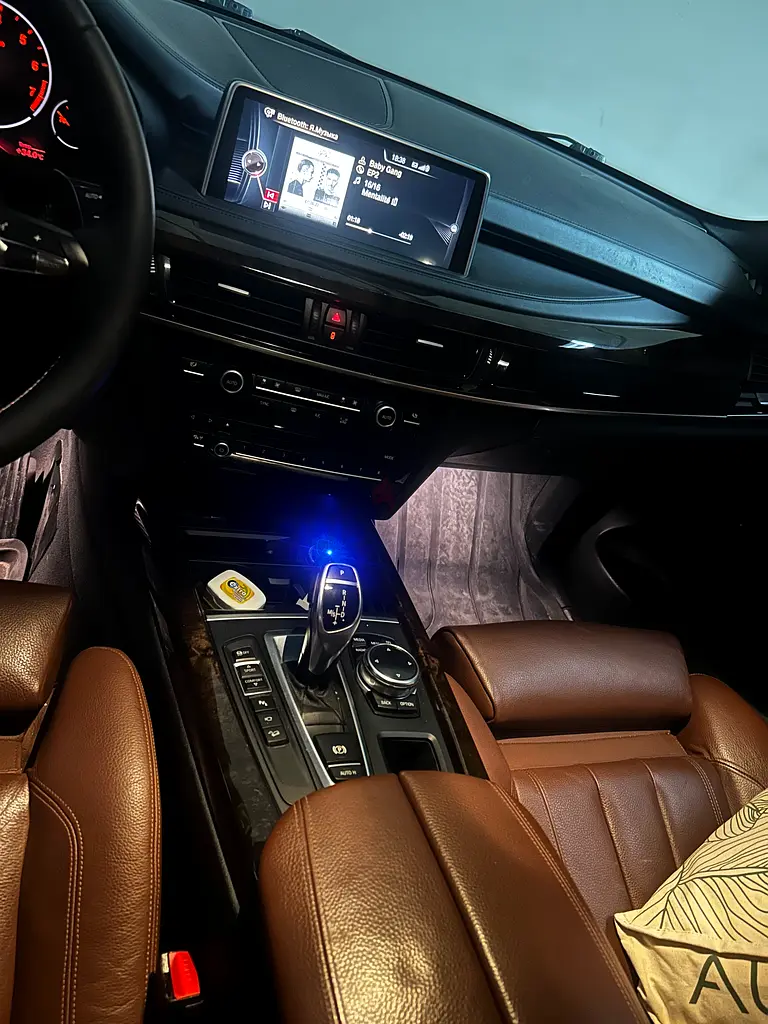 BMW X5 xDrive50i 2014 GCC Specs - Excellent Condition - Image 10
