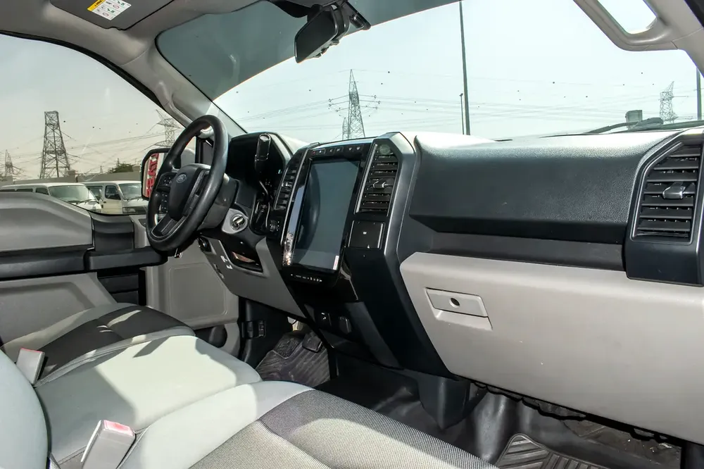 2019 - FORD F150 - GCC SPECE - ONLY 72,000 KM - Image 14