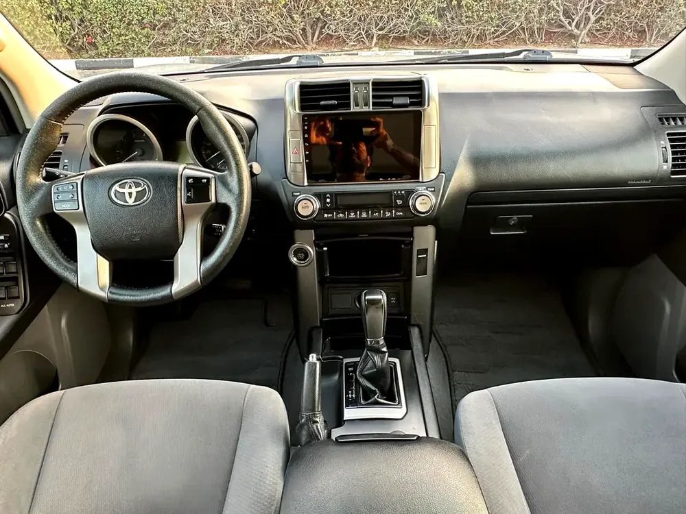 Toyota Prado TXL No Accident Full Service History Model 2011 GCC Mid Options Good Conditions. - Image 14
