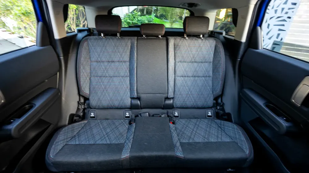 MINI Countryman Cooper 2025 GCC Specs under Agency Warranty and Service Contract - Image 17
