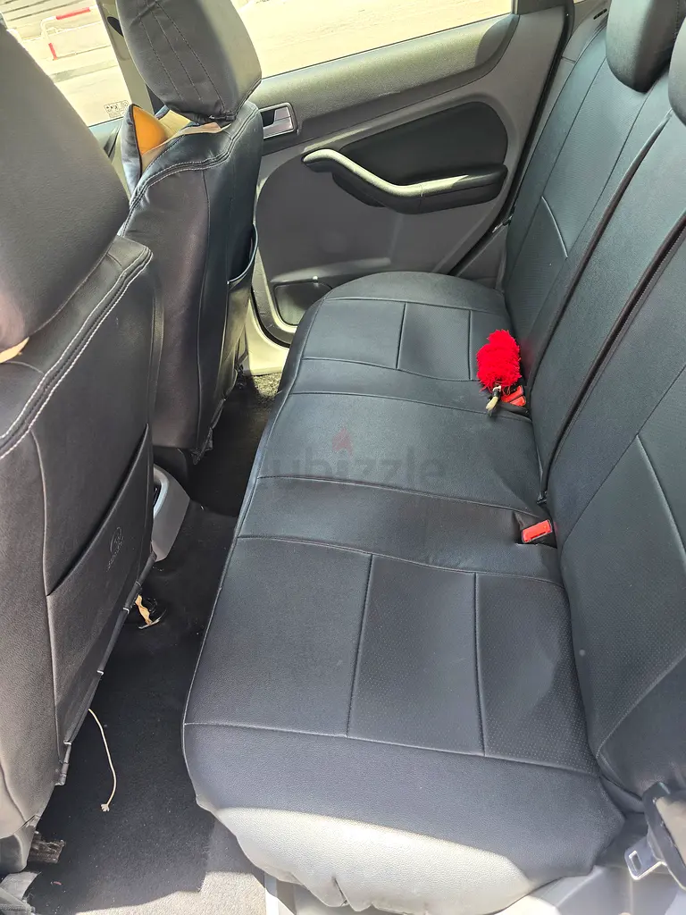 Rare Condition 1st Owner Ford Focus Sport 2011 GCC Specs - Image 15