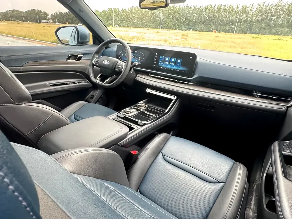Ford Territory Titanium 2025 GCC Full Options - Image 15