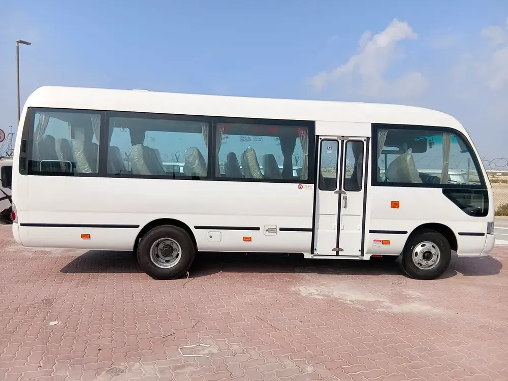 KING LONG BUS 2.9L 2026 mt DIESEL 26-SEATER (EXPORT ONLY) - Image 4