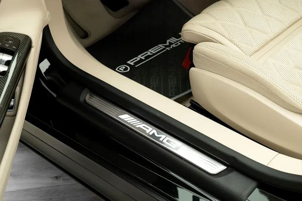 MERCEDES | SL55 AMG | GCC SPECS | DEALER WARRANTY + SERVICE CONTRACT - Image 16