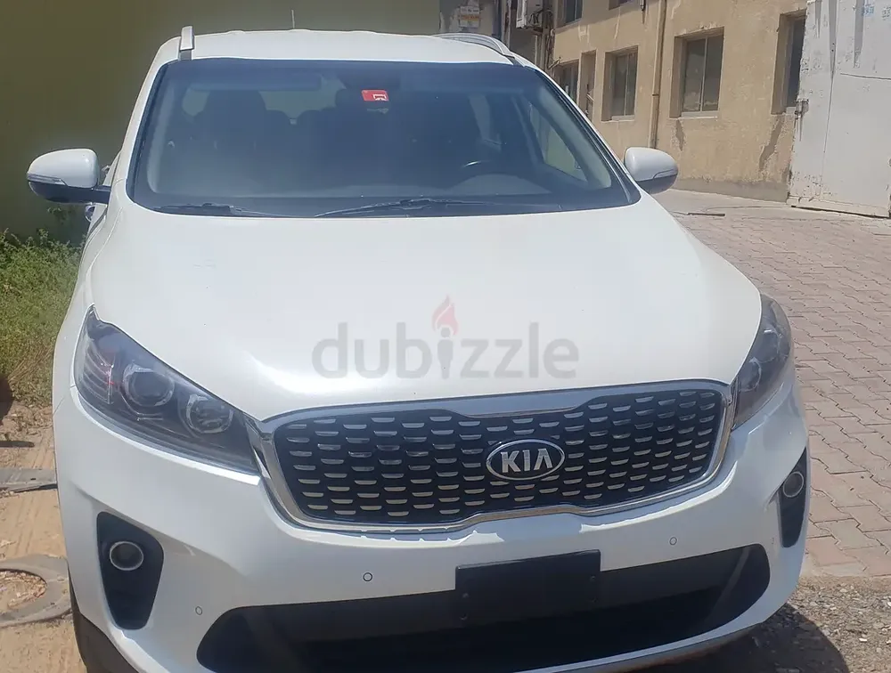 Kia sorento full automatic GCC spaeis 7 seter 2019 - Image 10