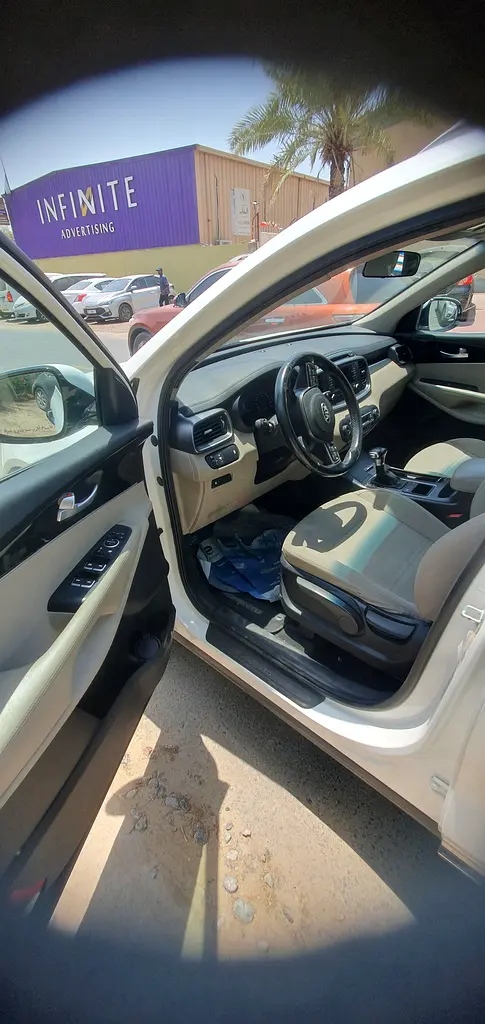 Kia sorento full automatic GCC spaeis 7 seter 2019 - Image 14