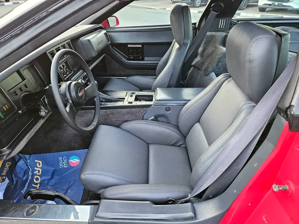 Chevrolet Corvette 5.7 V8 C4 LOW MILEAGE - Image 12