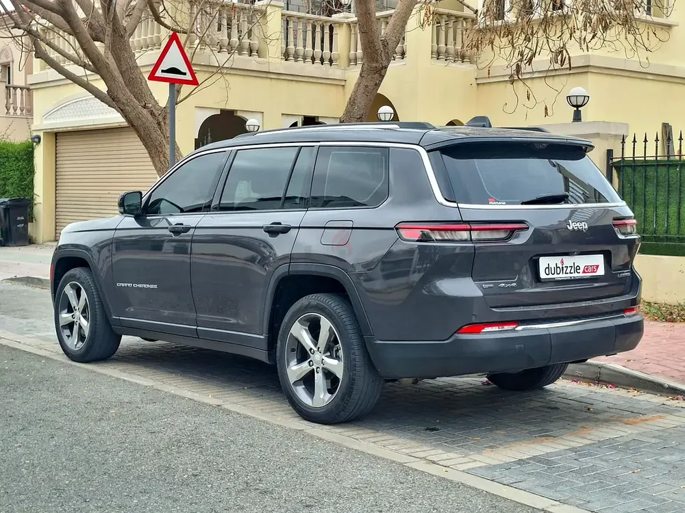 AED 2128/month | 2022 Jeep Grand Cherokee L  | GCC Specs | Ref#437631 - Image 8