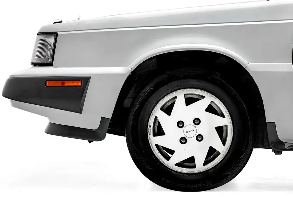1989 | Mitsubishi | Debonair | Royal AMG( 1 of 313  made worldwide) - Image 20