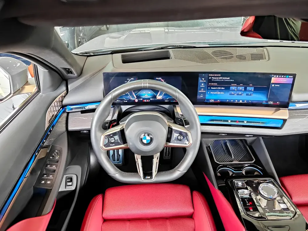 AED 3,000 P.M | 2024 BMW 520i M Sport Titanium | Under BMW Warranty and Service Contract | GCC | - Image 10
