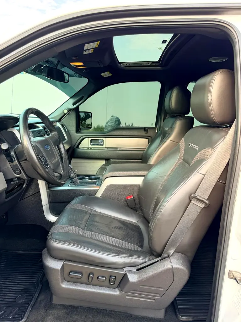 Ford F-Series Pickup Raptor 2012 - GCC Specs single owner - Excellent Condition - Image 12