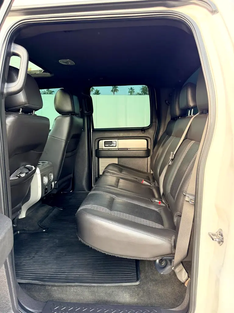 Ford F-Series Pickup Raptor 2012 - GCC Specs single owner - Excellent Condition - Image 15