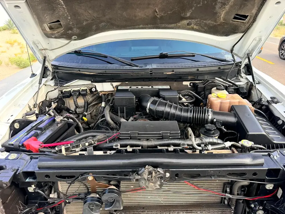 Ford F-Series Pickup Raptor 2012 - GCC Specs single owner - Excellent Condition - Image 18