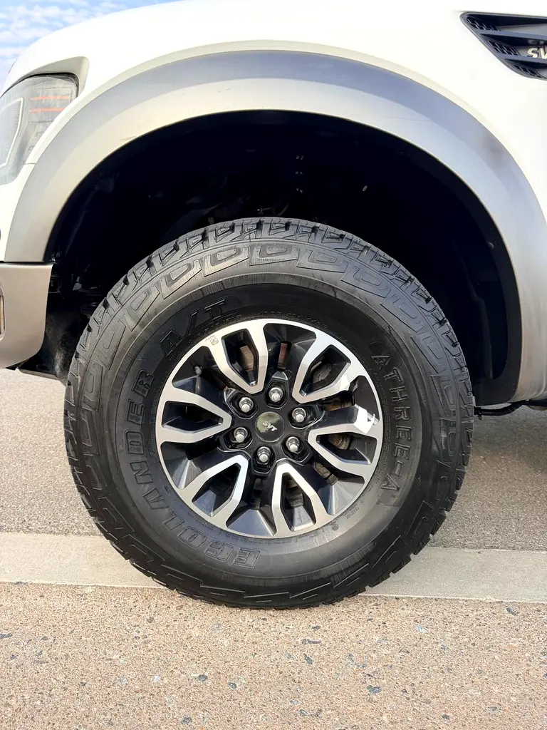 Ford F-Series Pickup Raptor 2012 - GCC Specs single owner - Excellent Condition - Image 19