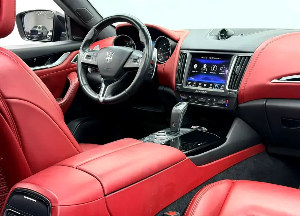 2019 Maserati Levante S Q4 ,Maserati Warranty+Service Contract+Full Service History ,GCC - Image 12