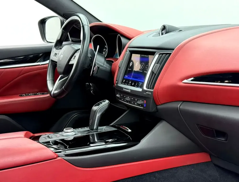 2019 Maserati Levante S Q4 ,Maserati Warranty+Service Contract+Full Service History ,GCC - Image 13