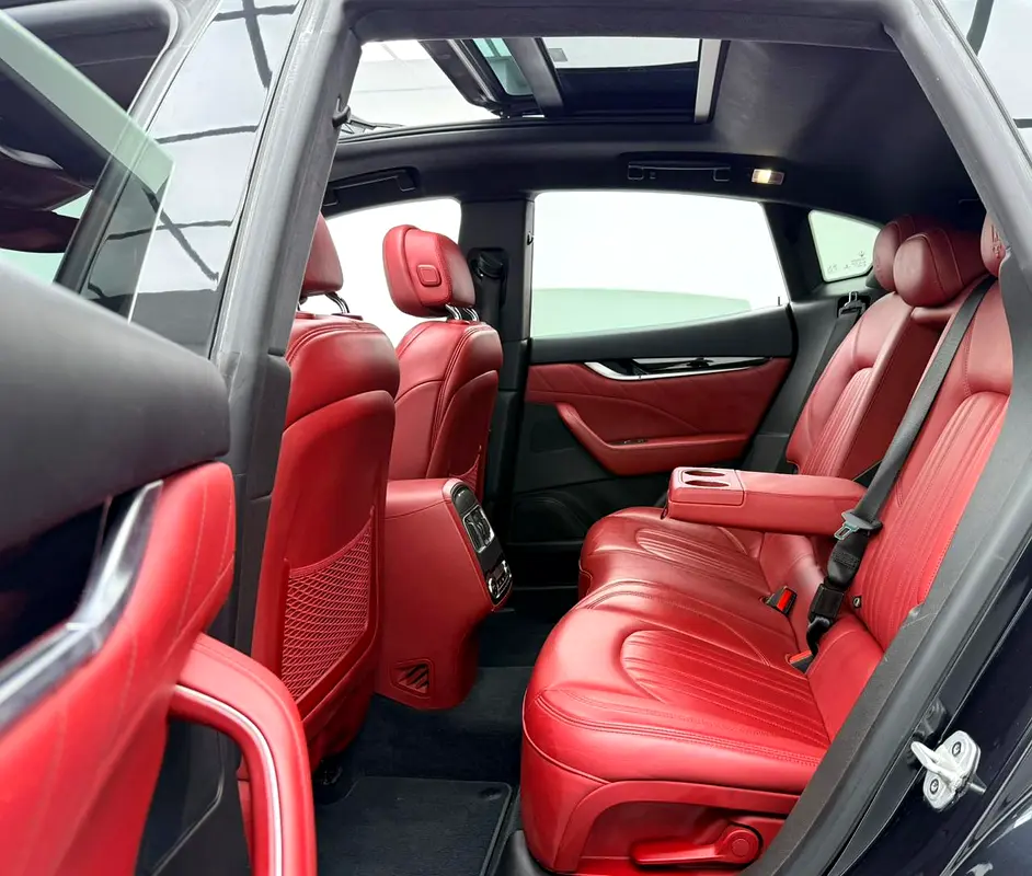 2019 Maserati Levante S Q4 ,Maserati Warranty+Service Contract+Full Service History ,GCC - Image 16