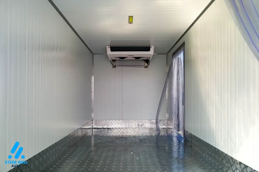 FUSO Canter Chiller Truck 2026 | 4.2L Diesel | Manual | 4x2 | Refrigerated Body | Best Price - Image 12