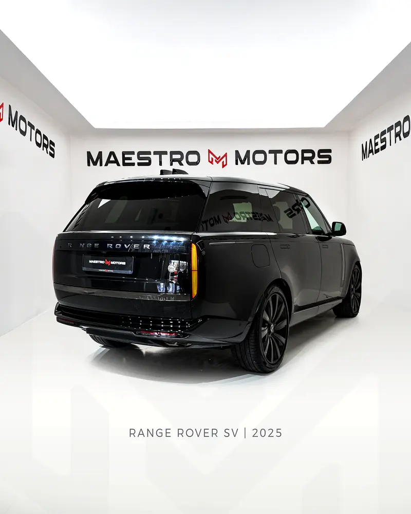 2025 Land Rover Range Rover SV - European Specs - Brand New - Image 4