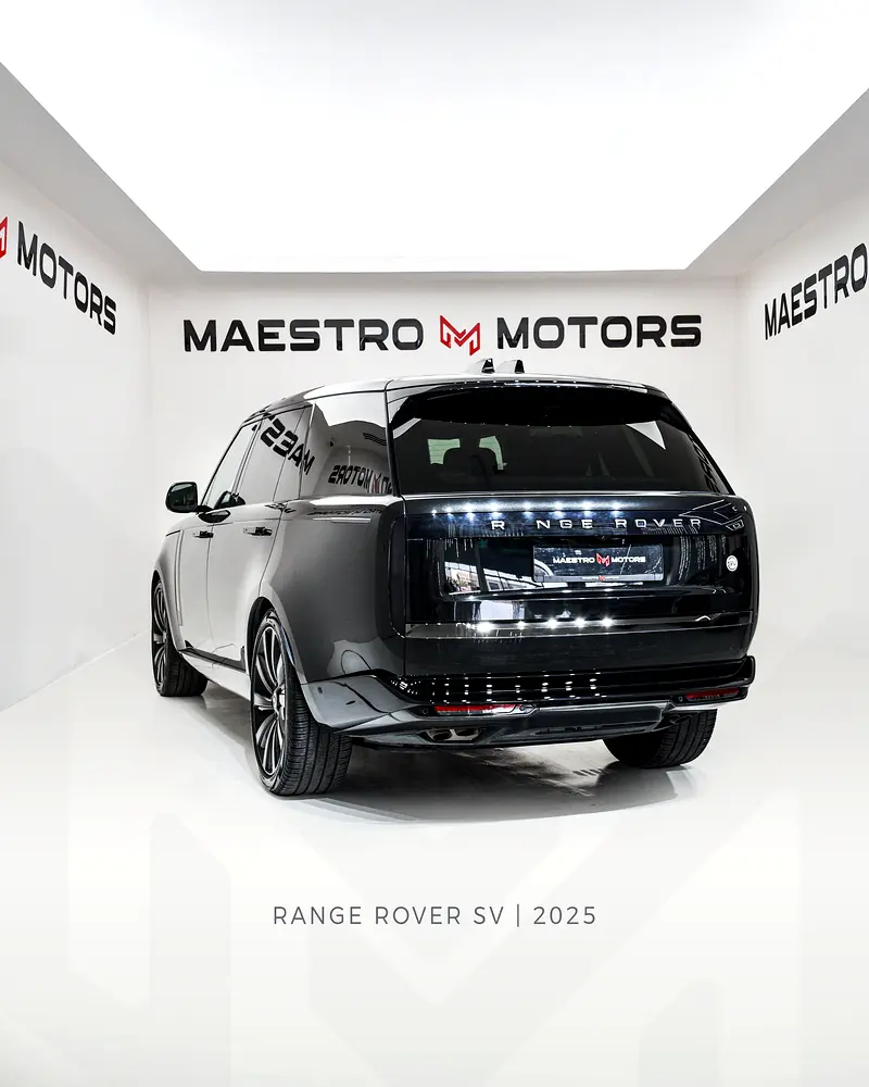 2025 Land Rover Range Rover SV - European Specs - Brand New - Image 5