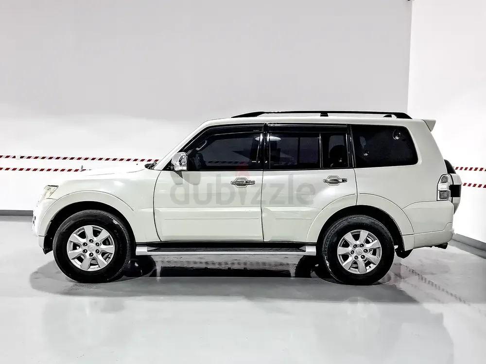 AED 2056/month | 2015 Mitsubishi Pajero  | GCC Specs | Ref#467007 - Image 5