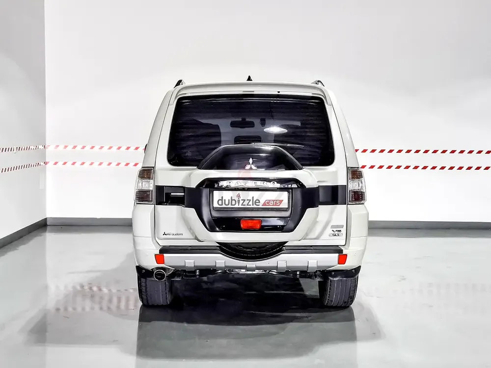 AED 2056/month | 2015 Mitsubishi Pajero  | GCC Specs | Ref#467007 - Image 7