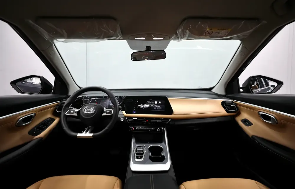 GCC | GS3 EMZOOM | Agency Warranty 5 Years or 150,000 KM | 2027 Brand New. - Image 14