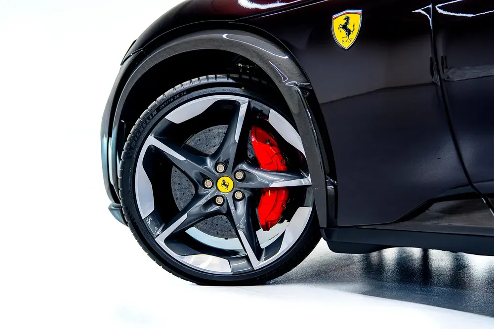 Ferrari Purosangue - GCC Spec - Warranty and Lease to Own Available - Image 9
