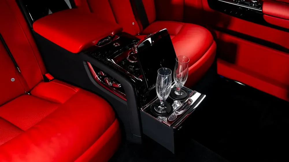 Rolls-Royce Phantom EWB - 2024 - GCC - Under Warranty and Service Contract - Image 16