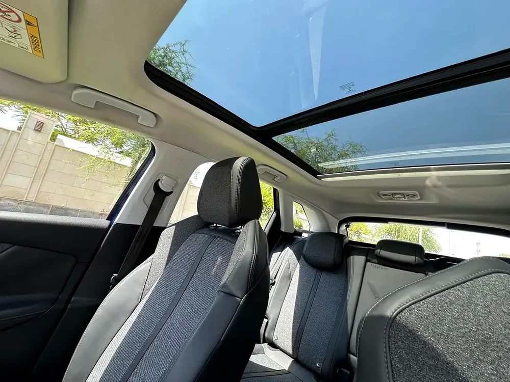 2018 Peugeot 3008 Allure G.C.C First Owner No Accidents - Image 9