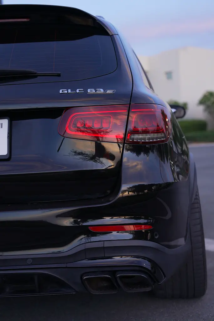 Mercedes Benz GLC 63 S AMG 4MATIC+ GCC Specs | Pristine Condition - Image 4