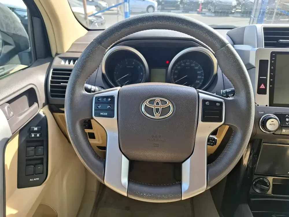 Toyota Prado VXR 2.7L 2016 Silver Diesel (Export Only) - Image 12