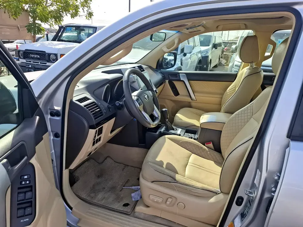 Toyota Prado VXR 2.7L 2016 Silver Diesel (Export Only) - Image 19