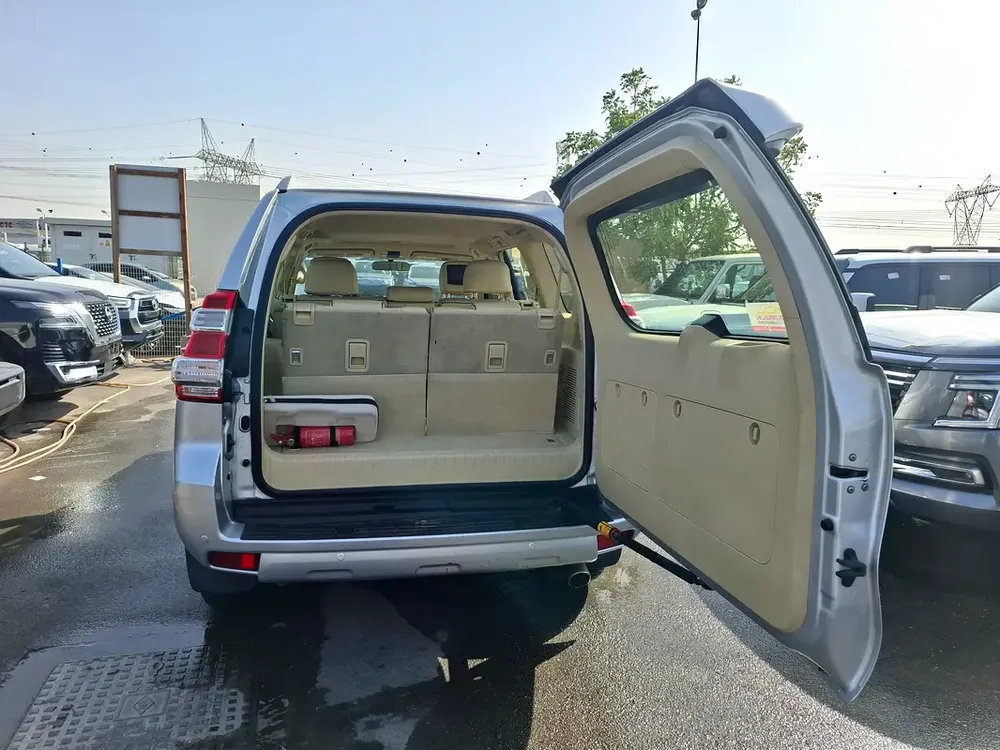 Toyota Prado VXR 2.7L 2016 Silver Diesel (Export Only) - Image 5