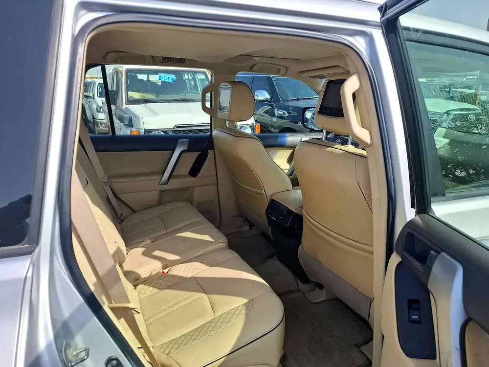 Toyota Prado VXR 2.7L 2016 Silver Diesel (Export Only) - Image 9