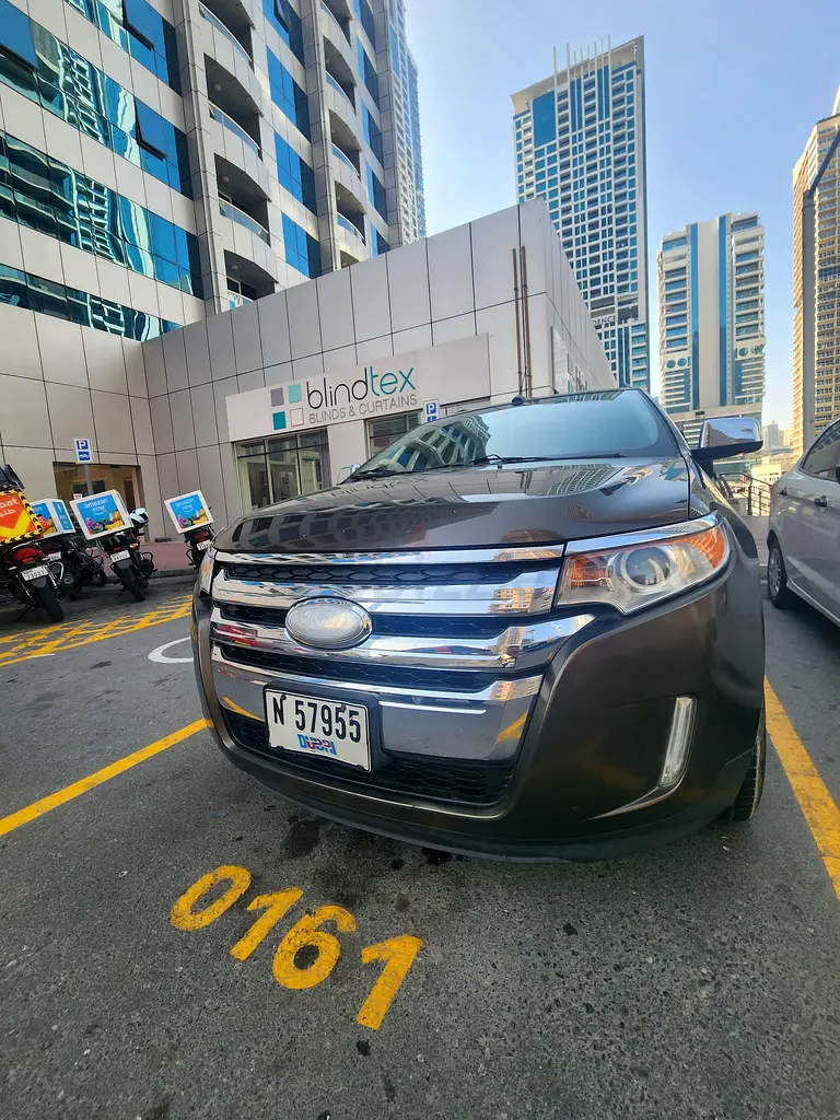 Ford Edge SEL 2011 -GCC Specs - Well Maintained - Image 17
