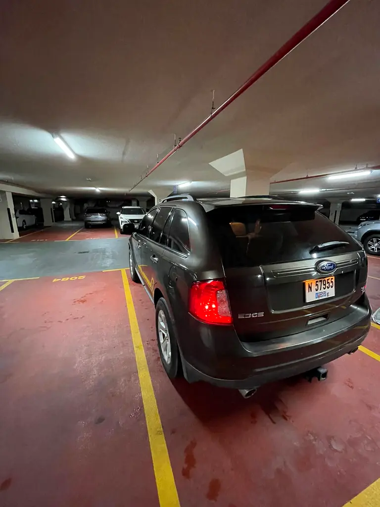 Ford Edge SEL 2011 -GCC Specs - Well Maintained - Image 5