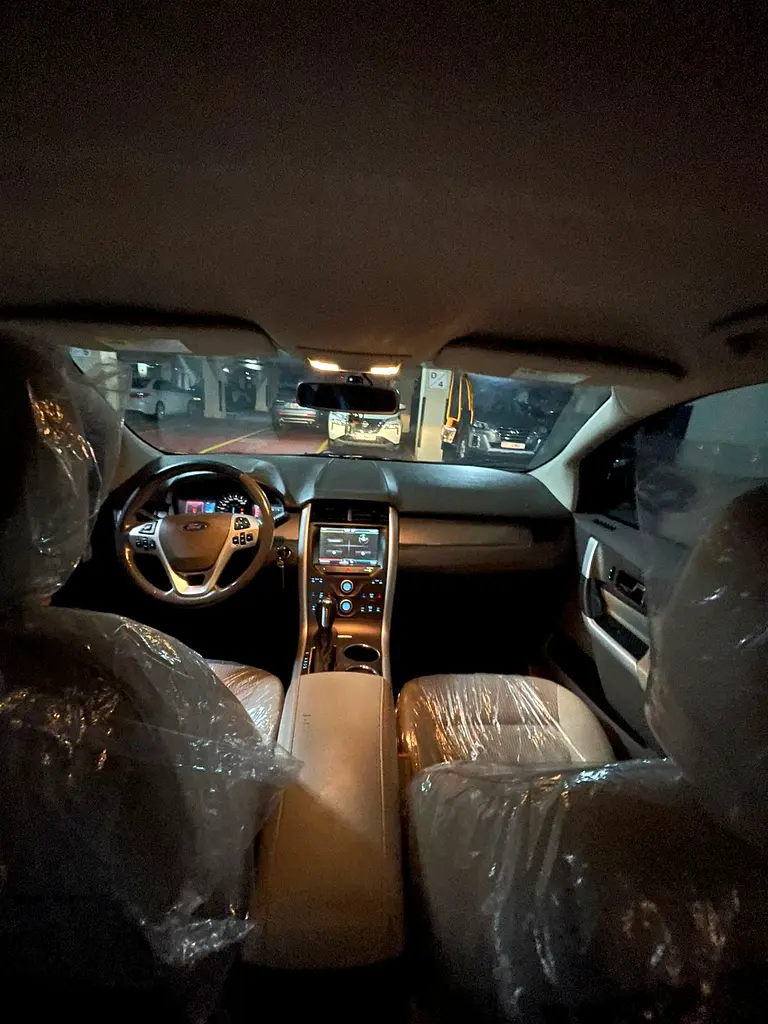 Ford Edge SEL 2011 -GCC Specs - Well Maintained - Image 9