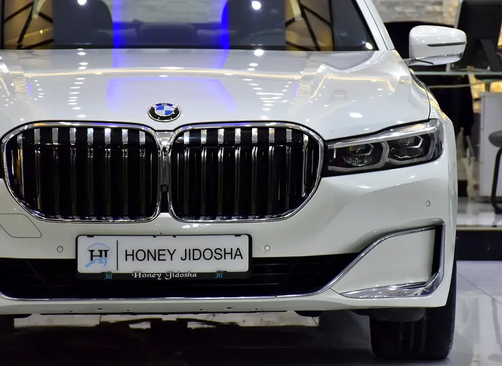 AED 3,113 EMi at 0% DP | BMW 730Li ( 2022 Model ) in White Color GCC Specs - Image 4