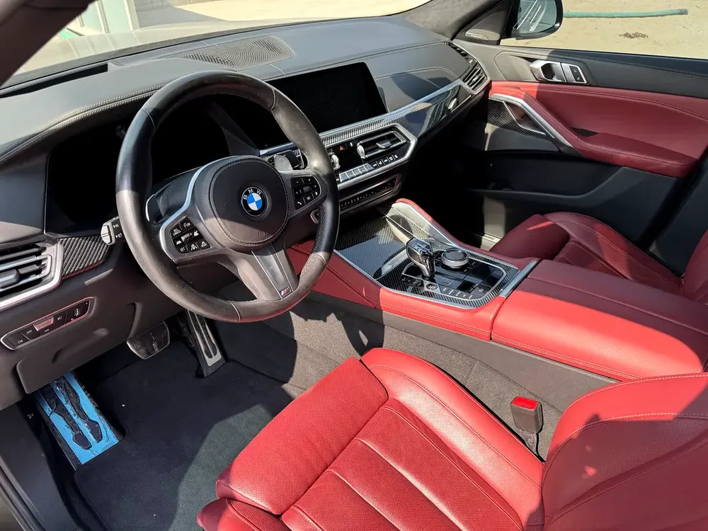 BMW X6 M50i*GCC*DEALERSHIP WARRANTY*SERVICE HISTORY*CLEAN CAR* - Image 9