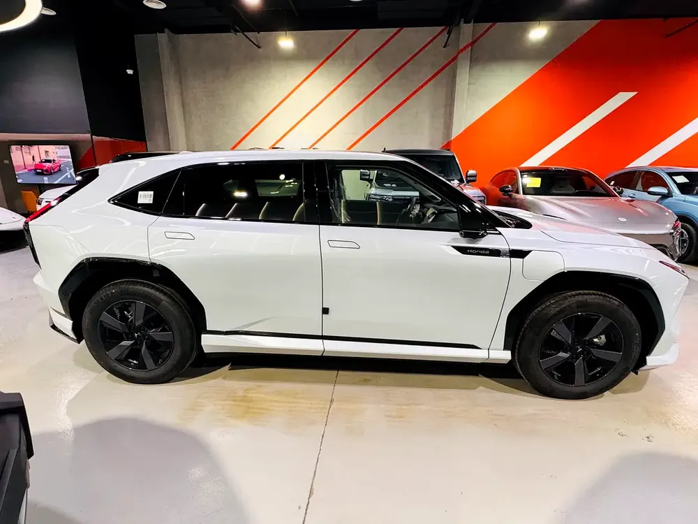 2025 HONDA S7 EV car 650Km Range - Image 4