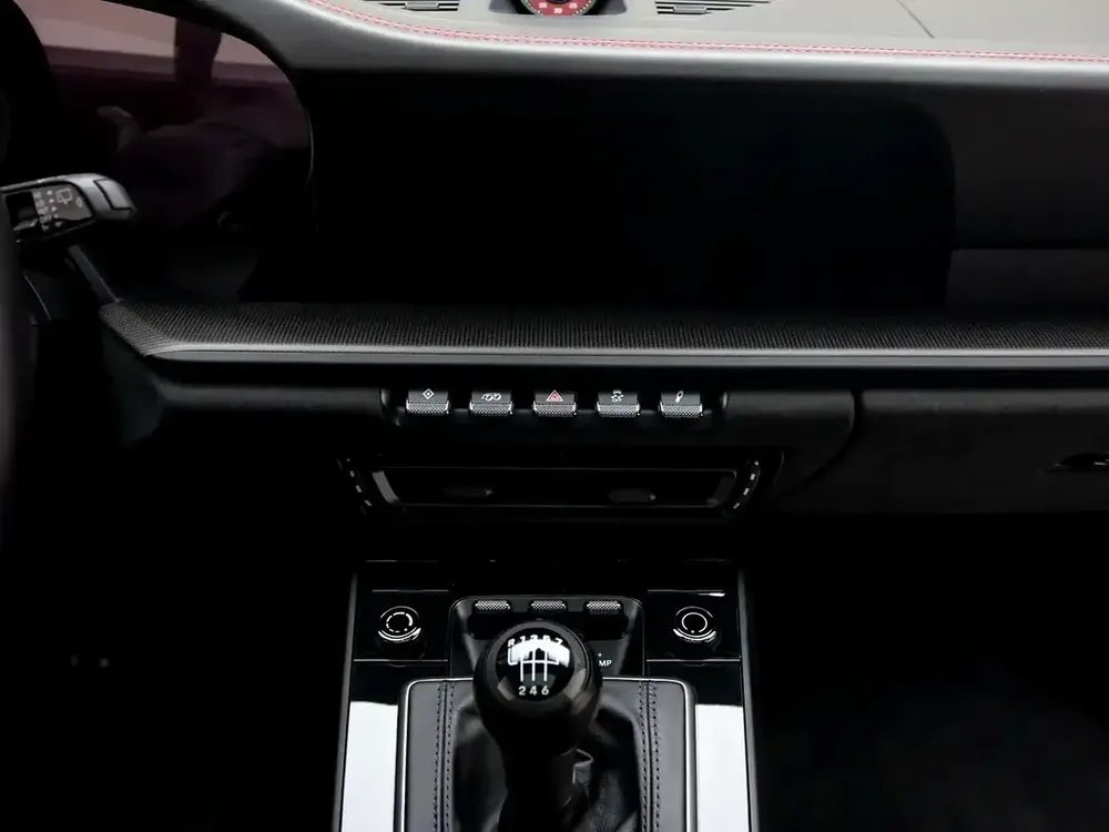 2022 | Porsche | 911 | Carrera GTS | GCC Spec | With Warranty - Image 13