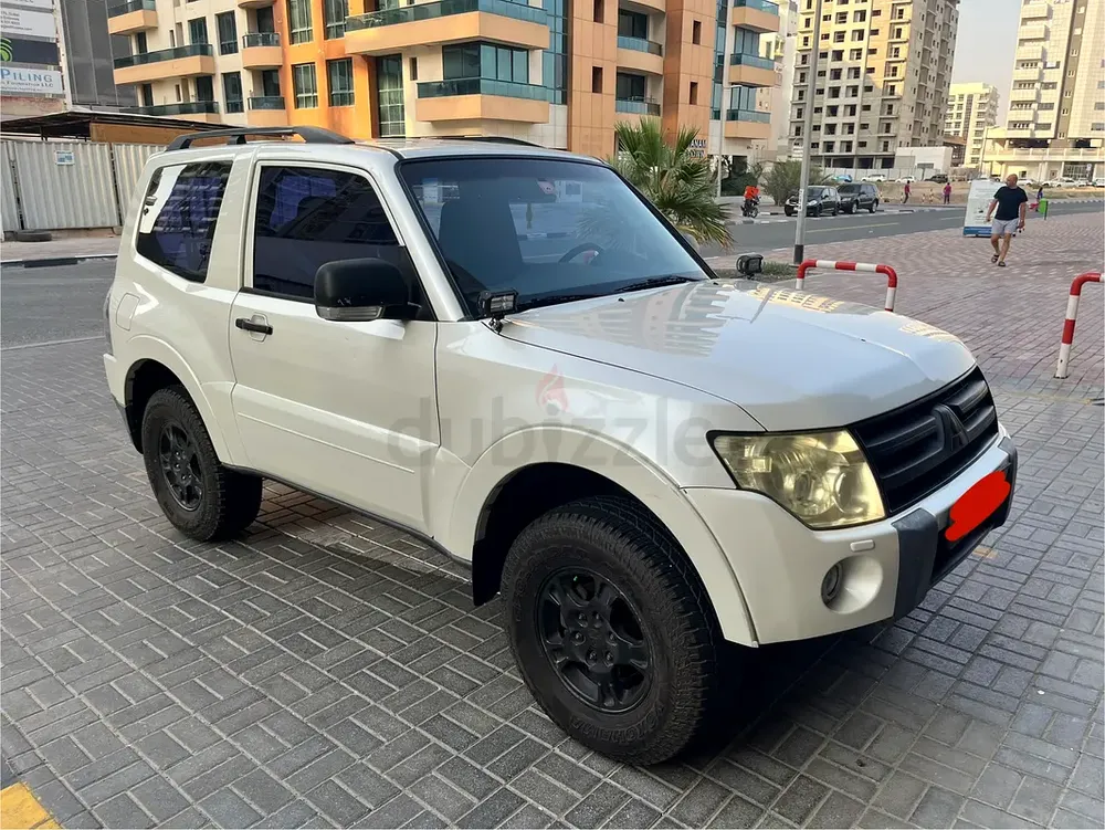 Mitsubishi Pajero GL 2008 GCC Specs - Image 6
