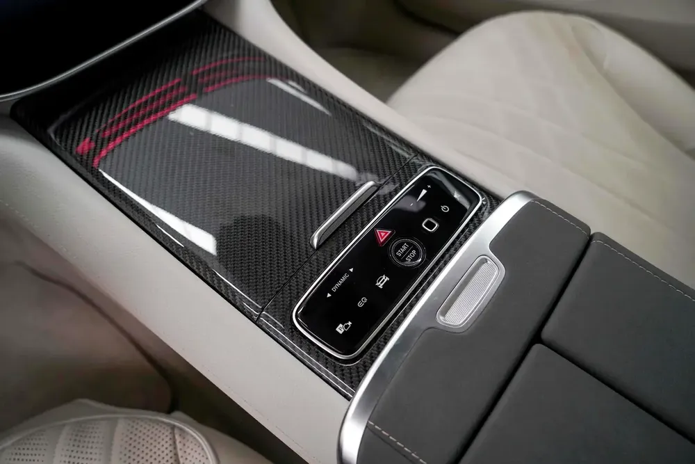 2023 MERCEDES BENZ EQS 580 4MATIC  / LOW MILEAGE / 21 INCH / DEALER WARRANTY AND SERVICE - Image 10