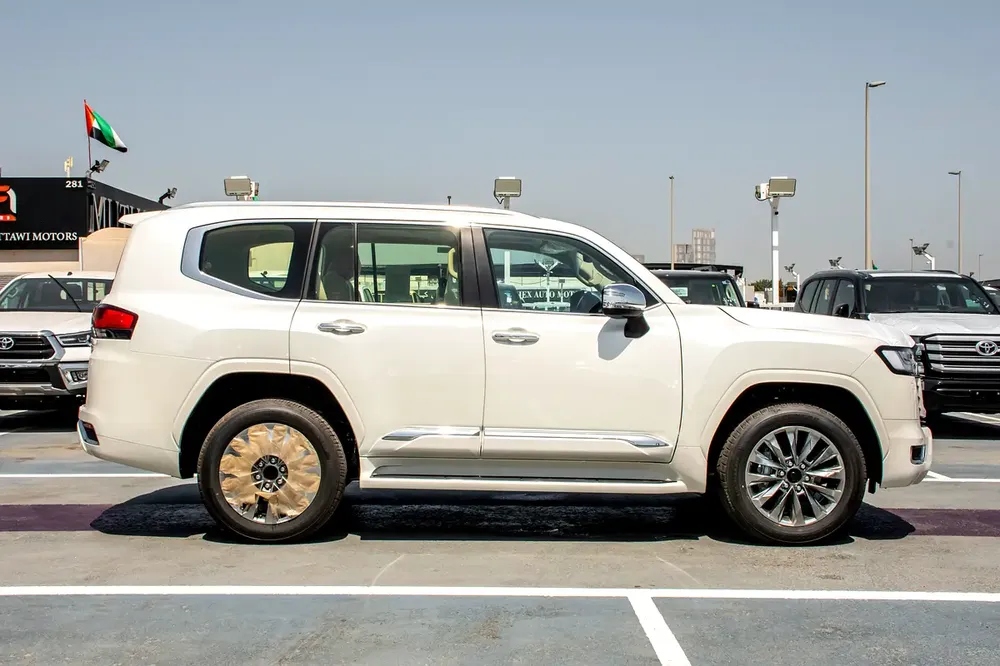 Toyota Land Cruiser VX TWIN TT 2026 - GCC Specs - Brand New - Image 5