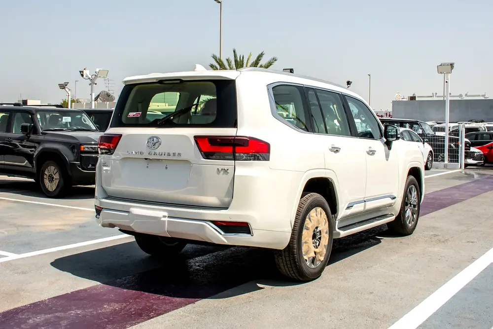 Toyota Land Cruiser VX TWIN TT 2026 - GCC Specs - Brand New - Image 6