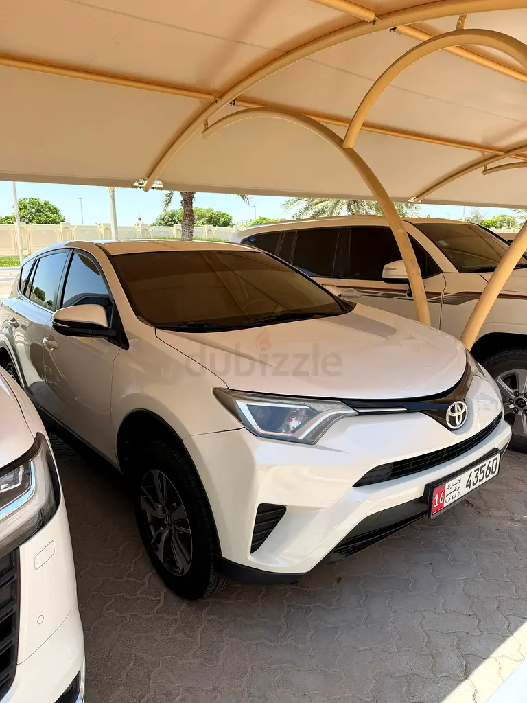 Toyota Rav 4 EX 2017 GCC Specs - Image 9