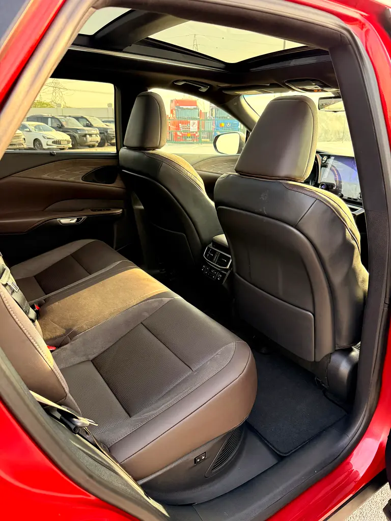 LEXUS RX 350H Luxury 2024 PREMIUM WITH PANORAMIC ROOF - Image 9